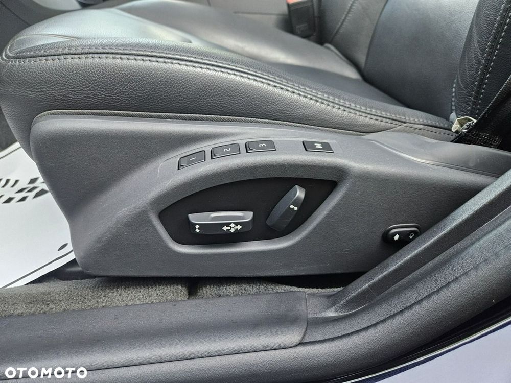 Volvo V60 D2 Geartronic Summum - 11