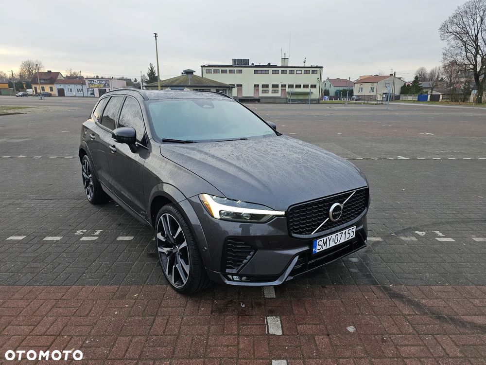 Volvo XC 60 B5 B AWD Ultimate Black Edition - 3
