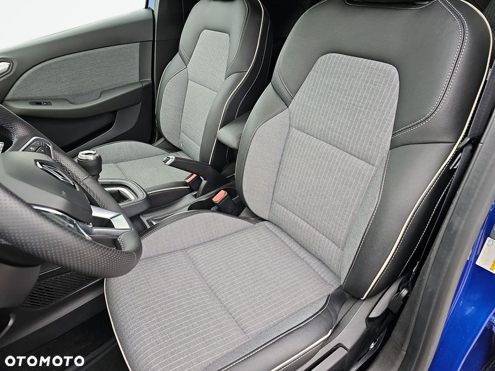 Renault Clio 1.0 TCe Techno - 12