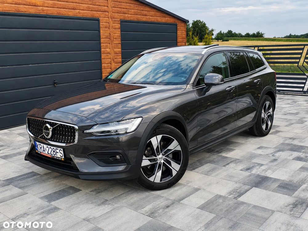 Volvo V60 Cross Country Ultimate B4 D AWD - 2