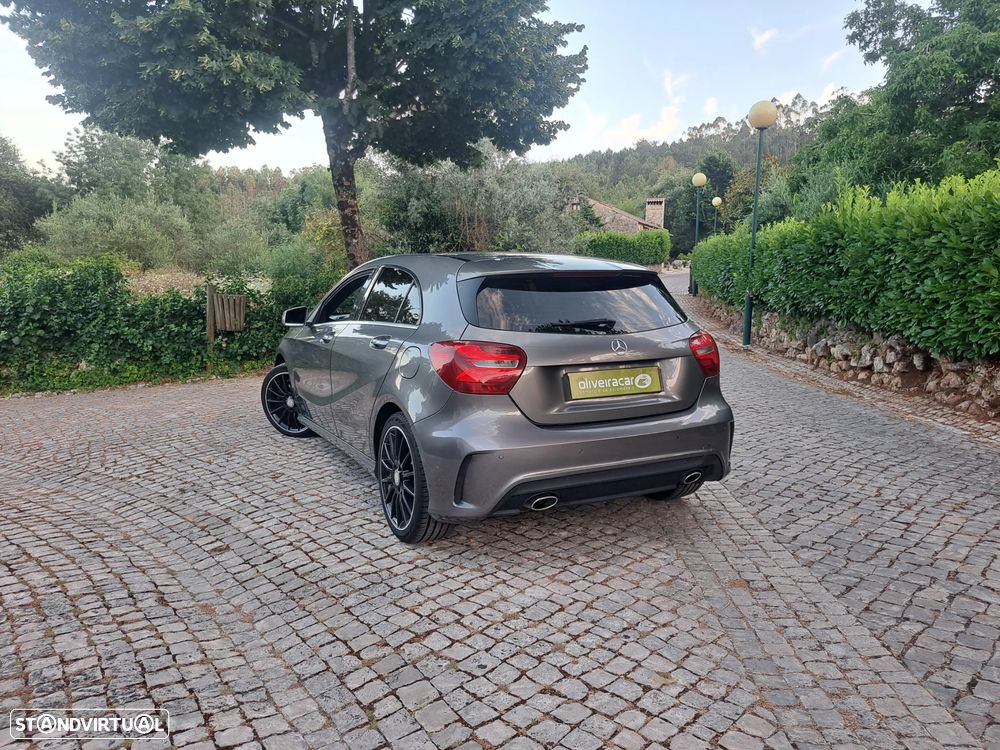 Mercedes-Benz A 180 7G-DCT Urban - 38
