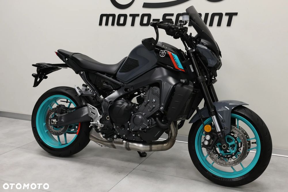 Yamaha MT - 4