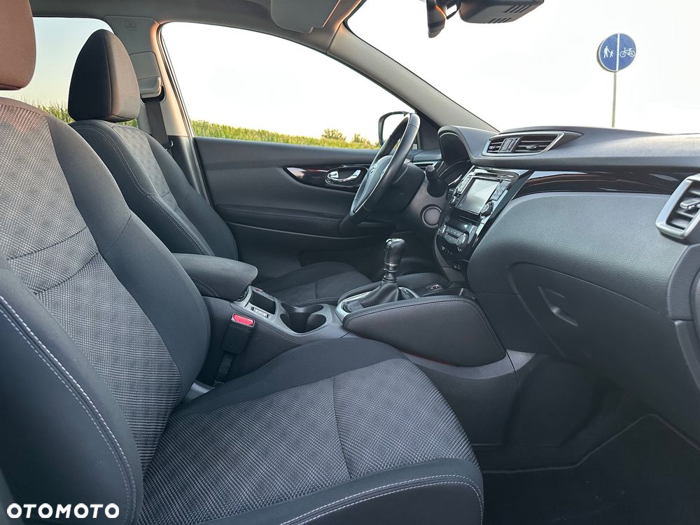 Nissan Qashqai 1.6 DIG-T Tekna - 9