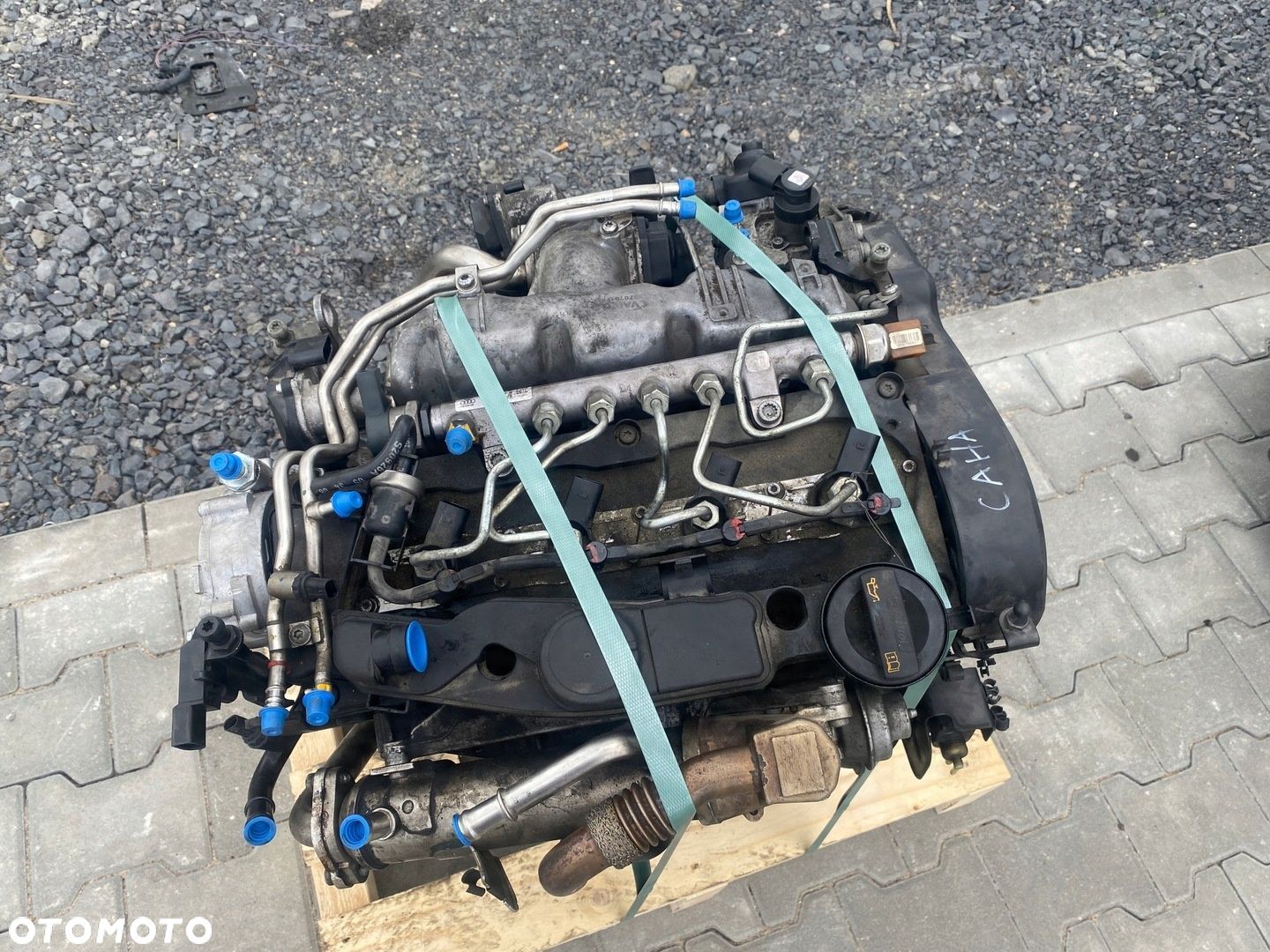 AUDI A4 A5 A6 Q5 2.0 TDI SILNIK KOMPLETNY CAHA - 1