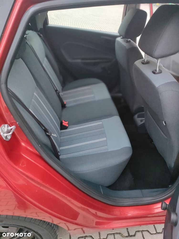 Ford Fiesta - 13