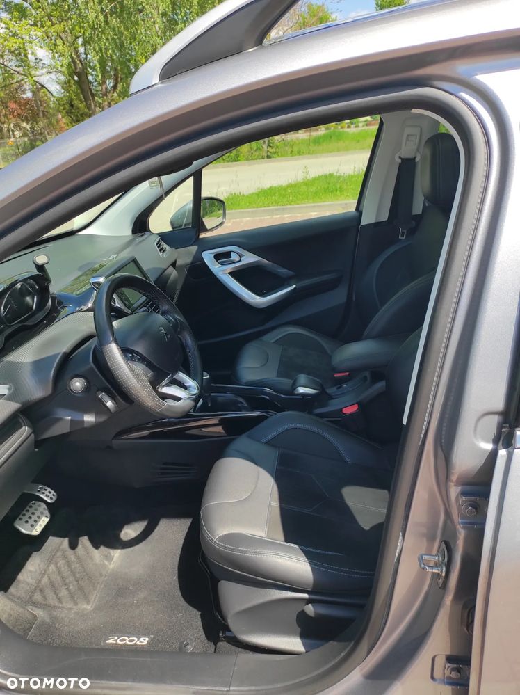 Peugeot 2008 - 16