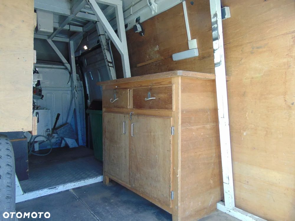 Renault Mascott 2,8dCi - 12