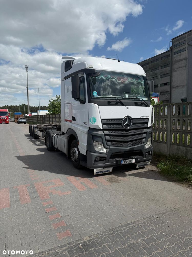 Mercedes-Benz ACTROS 1845 LS - 1