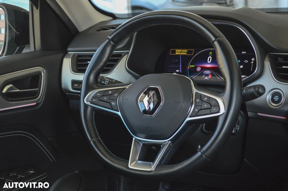 Renault Arkana E-TECH Full 145 E-TECH engineerd - 32