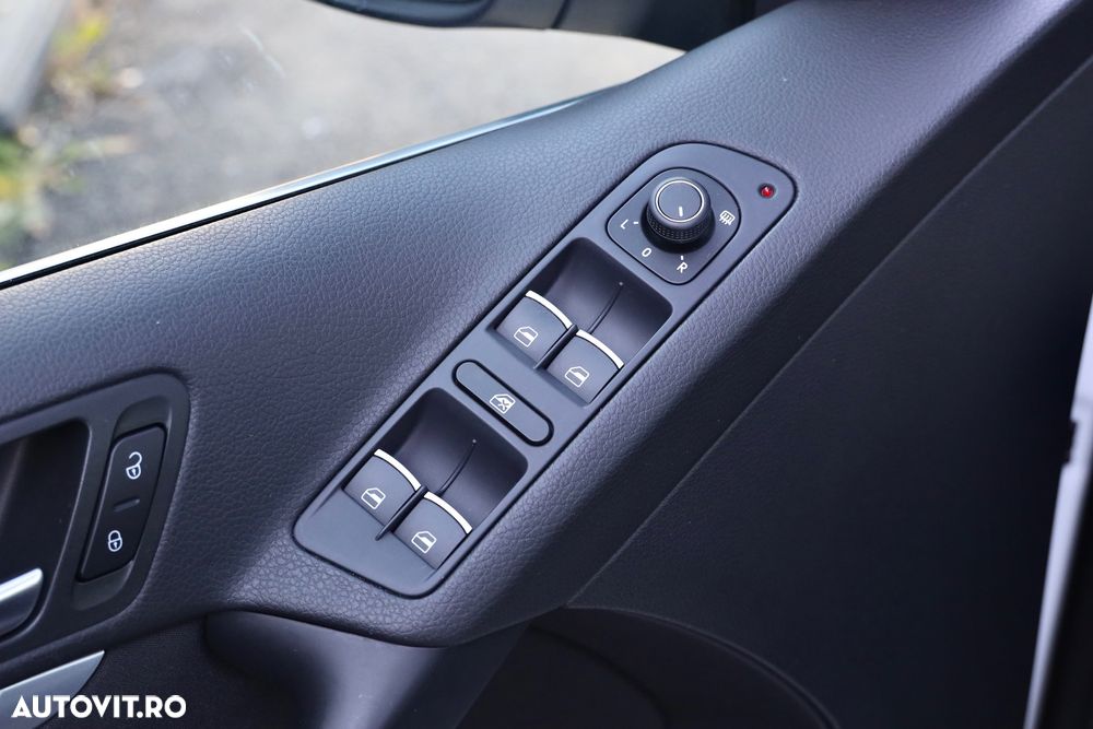 Volkswagen Tiguan 2.0 TDI SCR 4MOTION BlueMotion Technology DSG Lounge Track & Style - 23