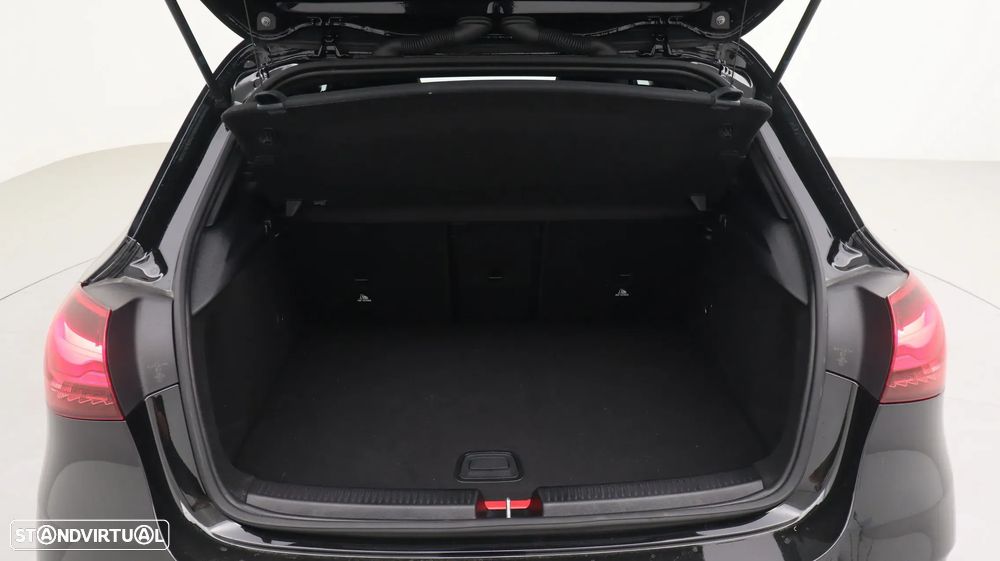 Mercedes-Benz A 180 d AMG Line Aut. - 26