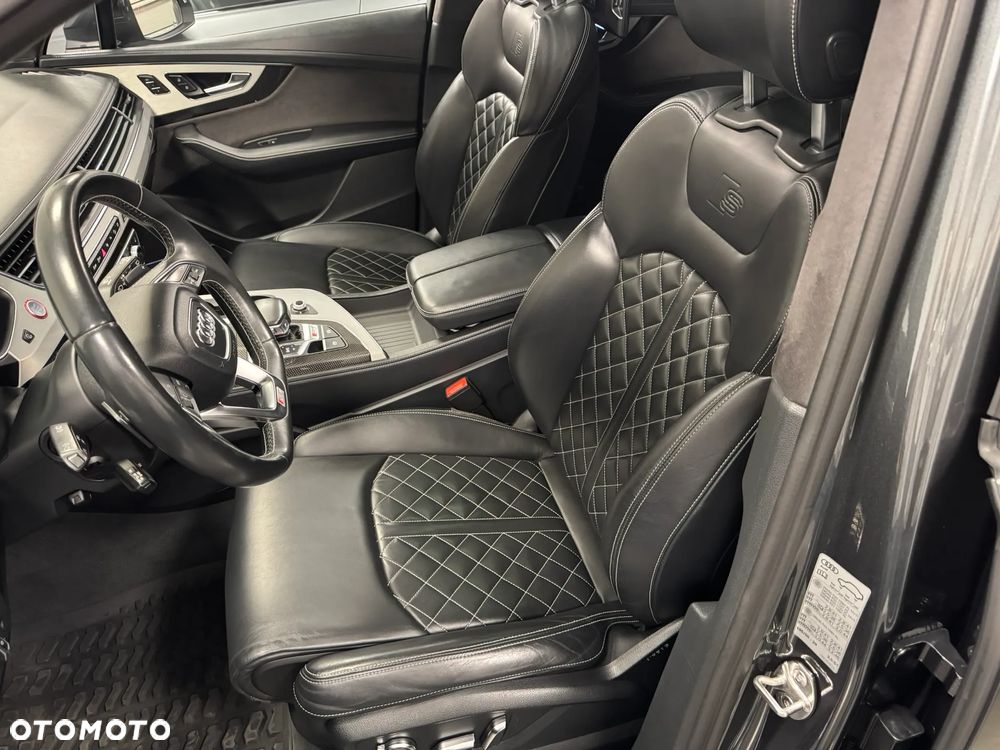Audi SQ7 4.0 TDI Quattro Tiptronic - 31