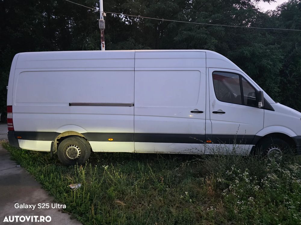 Mercedes-Benz Sprinter - 4