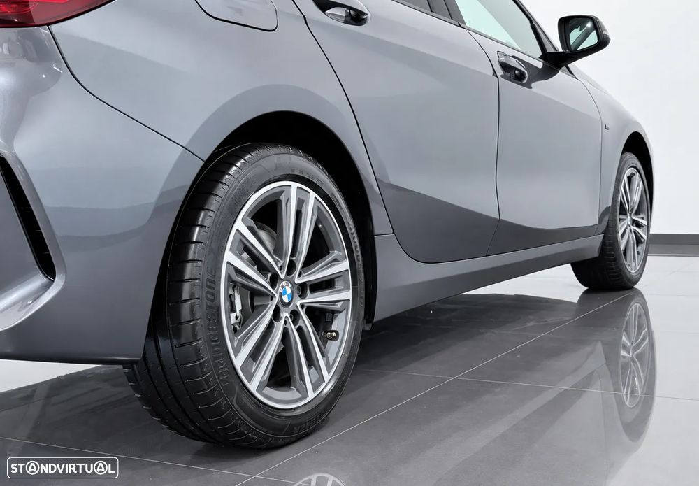 BMW 118 - 50