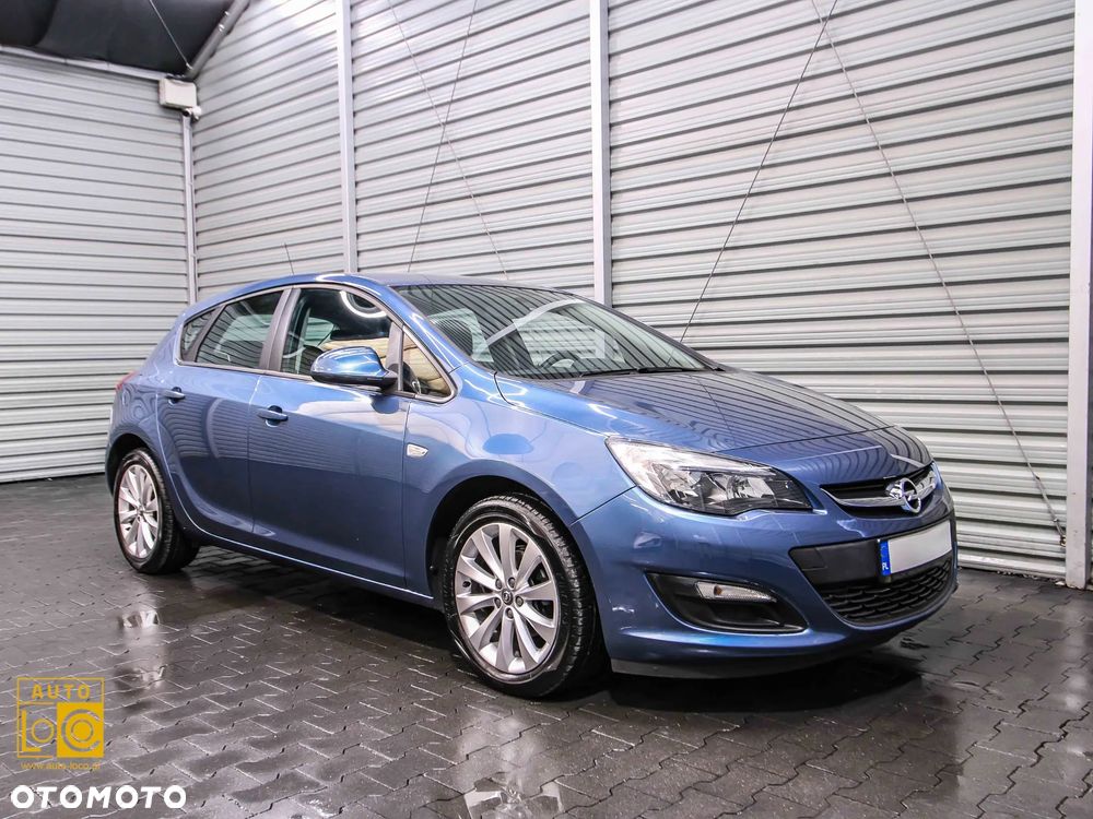 Opel Astra 1.4 T Cosmo - 7
