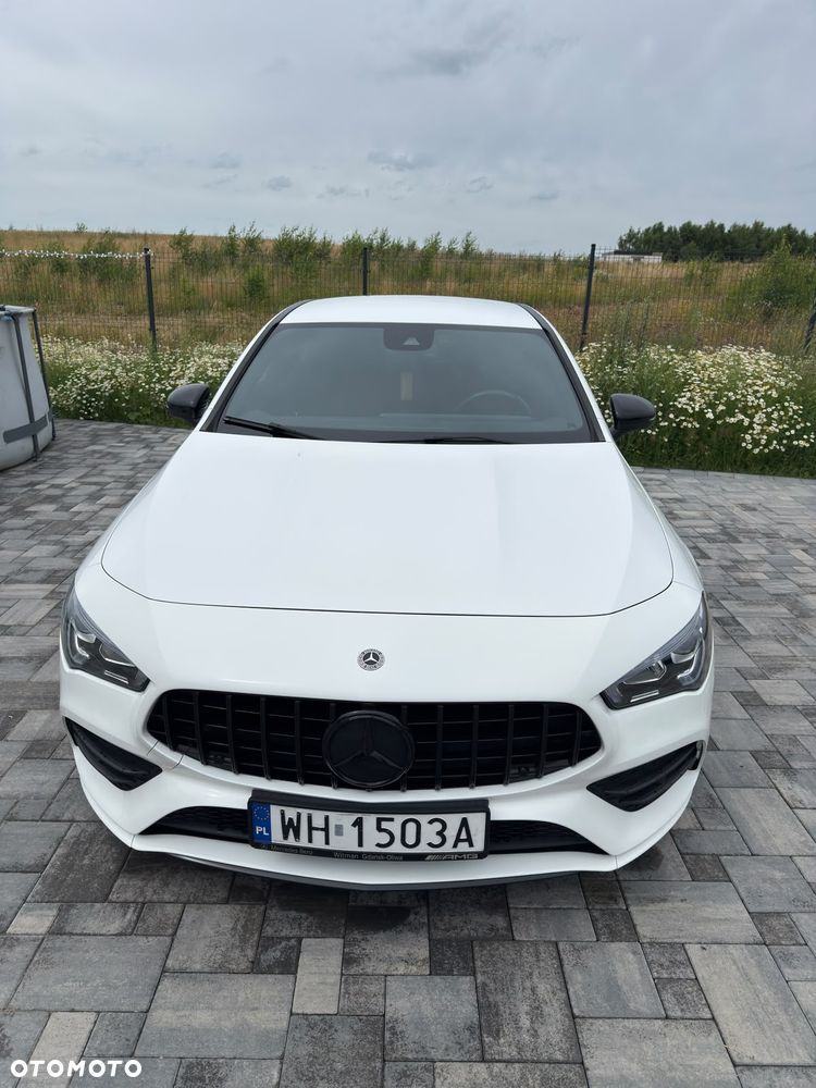 Mercedes-Benz CLA 200 AMG Line 7G-DCT - 4