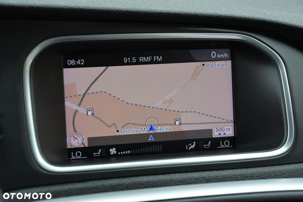Volvo V40 T3 Geartronic Summum - 23