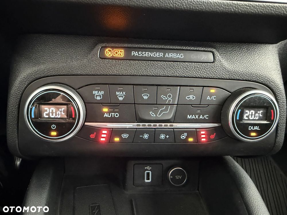 Ford Focus 1.5 EcoBlue Titanium - 22