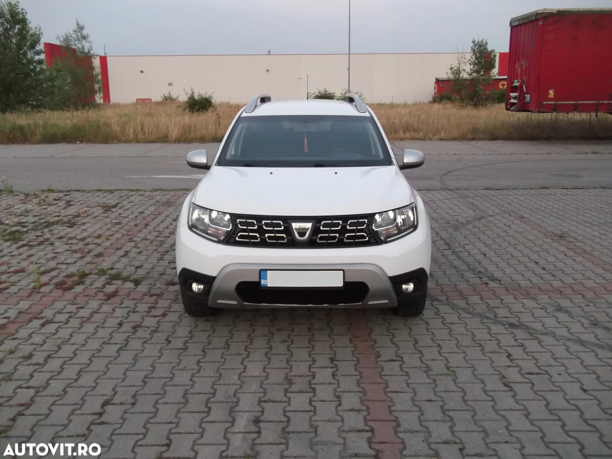 Dacia Duster 1.5 Blue dCi 4WD Prestige jante 16" - 12