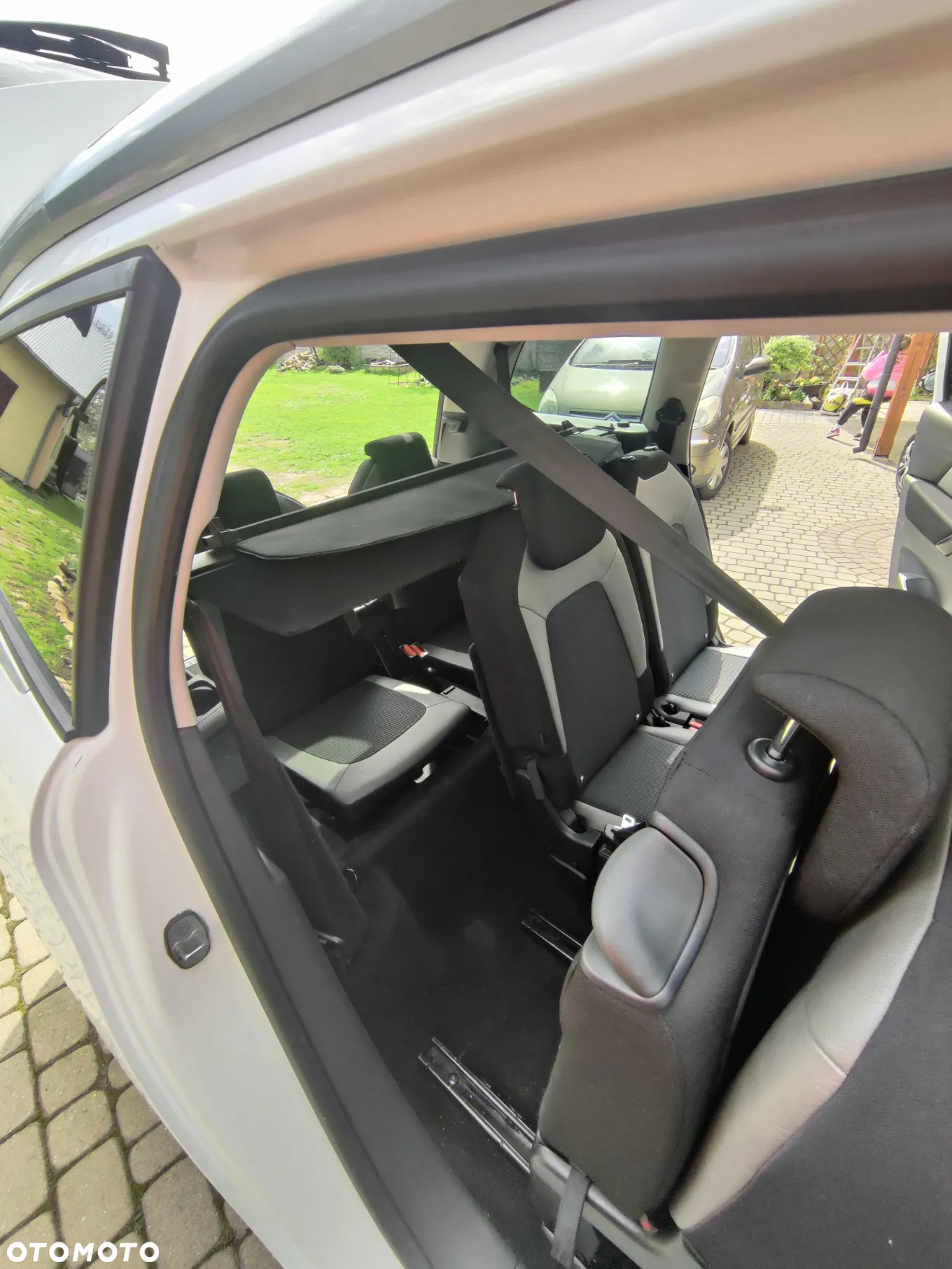 Citroën C4 Grand Picasso 1.2 PureTech Shine S&S - 29