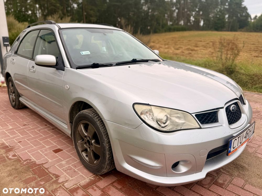 Subaru Impreza 2.0R Active - 4