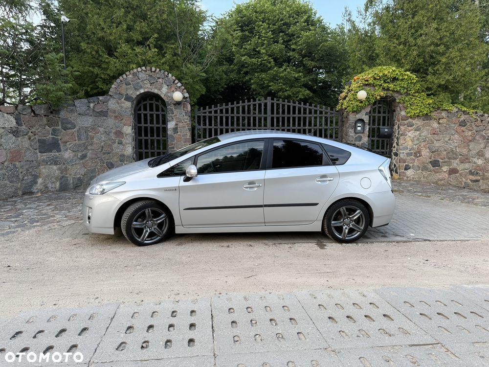 Toyota Prius - 1