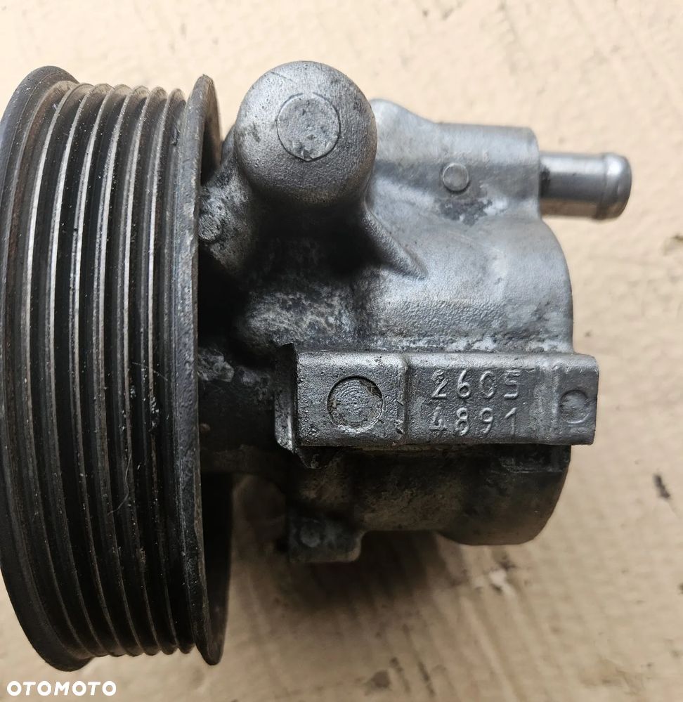 Renault Trafic Opel Vivaro Laguna III 2.0 DCI pompa wspomagania 8200374085 26128104 - 2