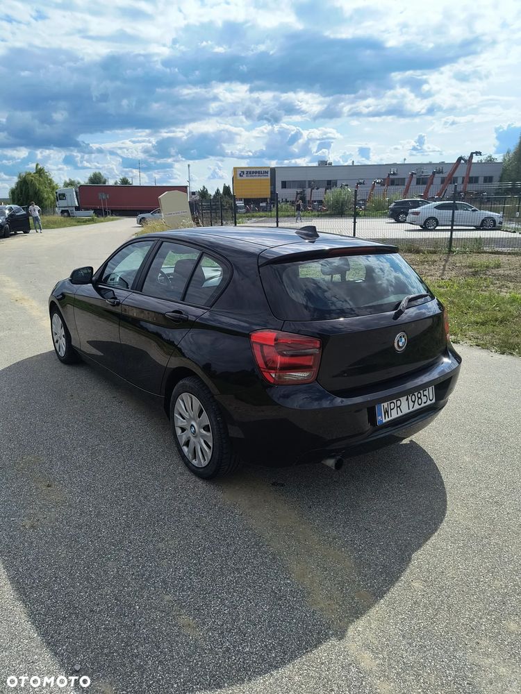 BMW Seria 1 116i - 1
