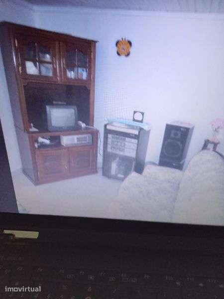 Casa com 2 pisos na aldeia - Grande imagem: 2/11
