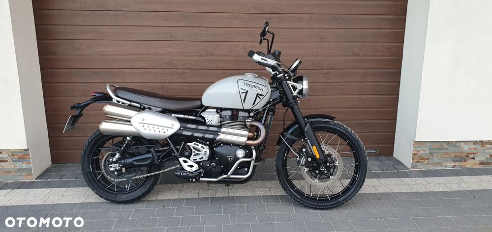 Triumph Scrambler - 2