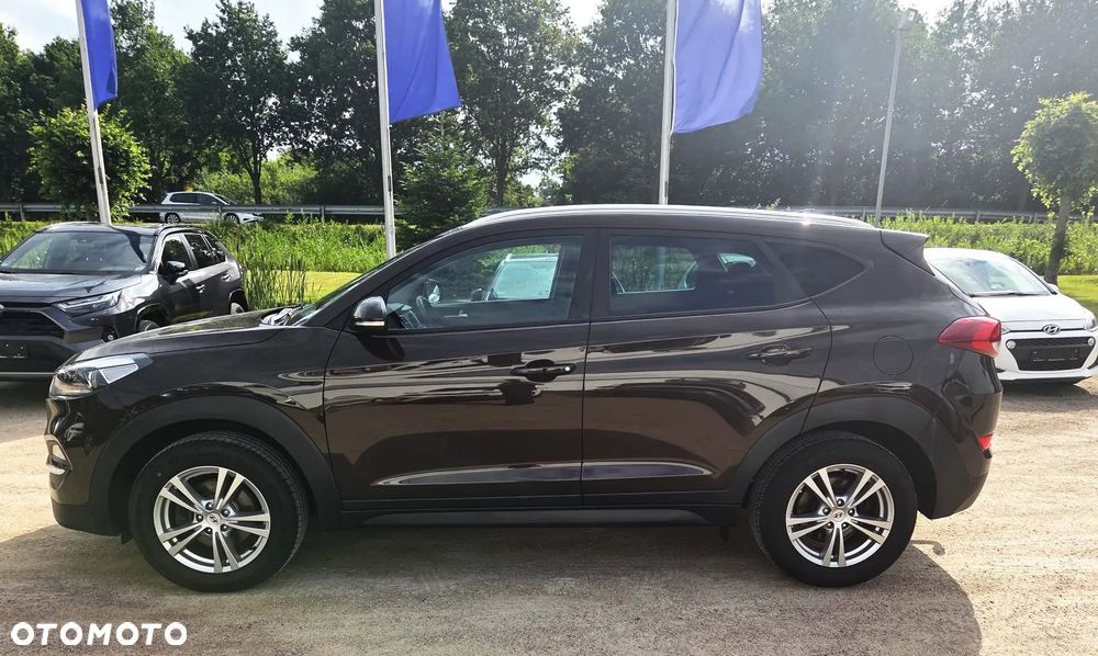 Hyundai Tucson 1.6 GDI BlueDrive Design 2WD - 19