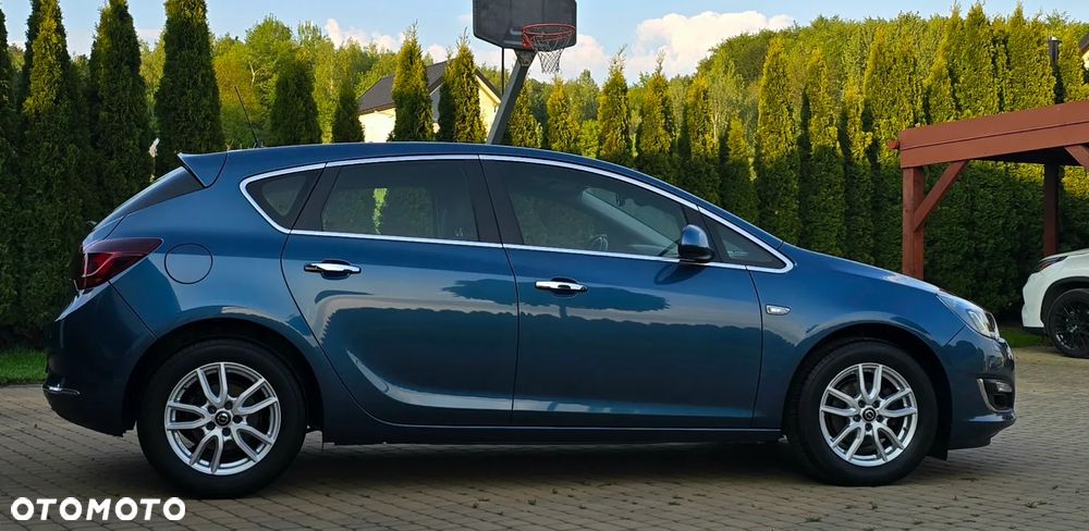 Opel Astra - 12