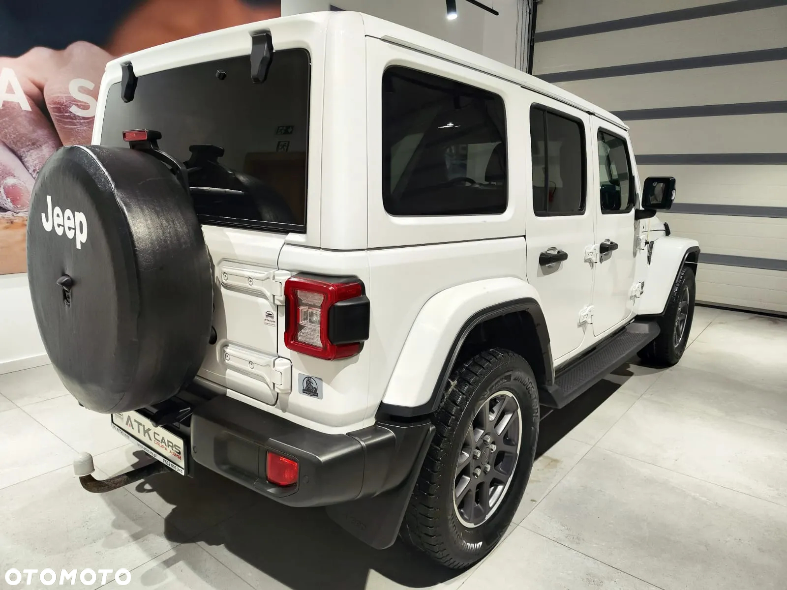 Jeep Wrangler - 5