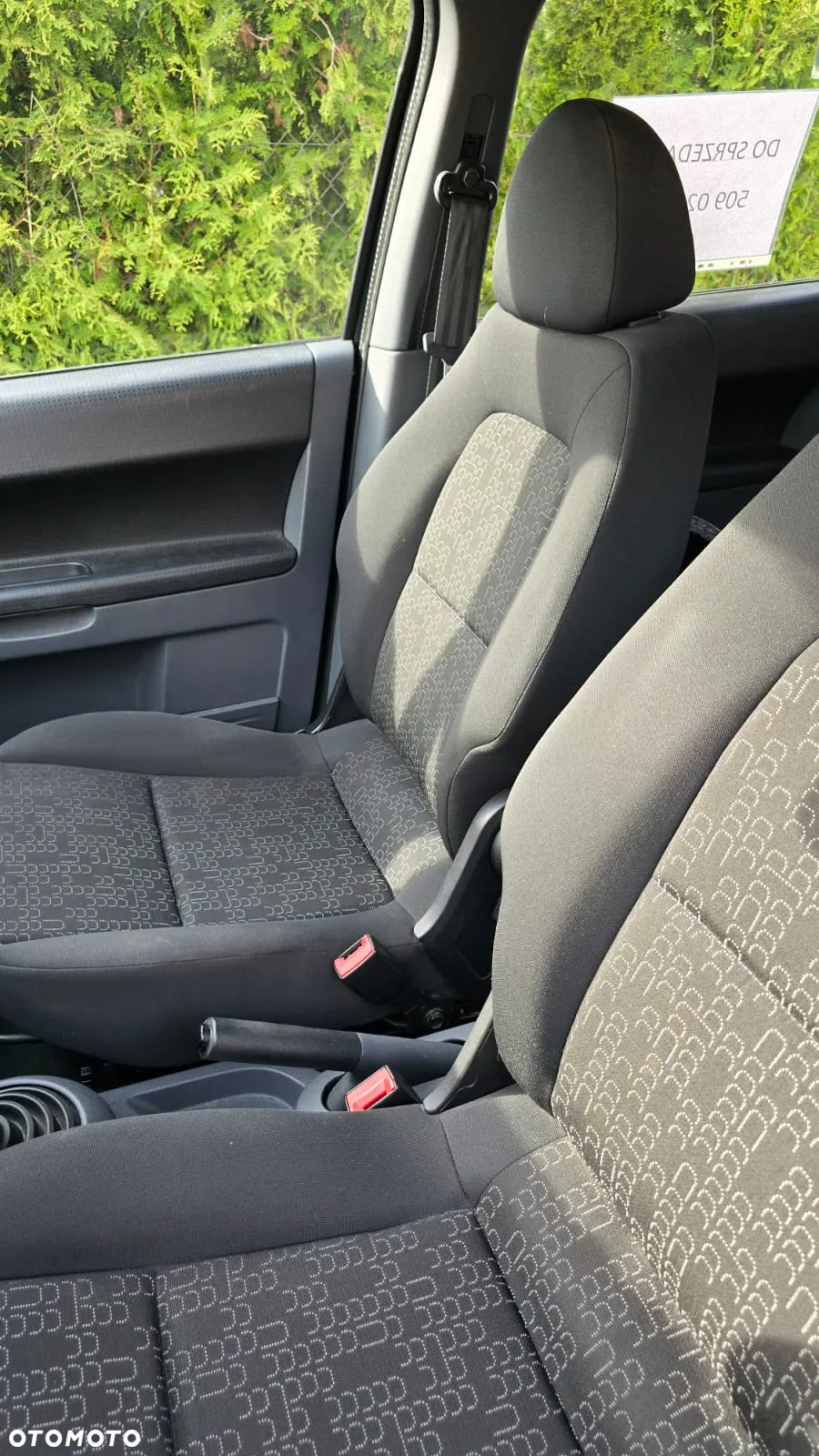 Mitsubishi Colt 1.3 Inform - 10