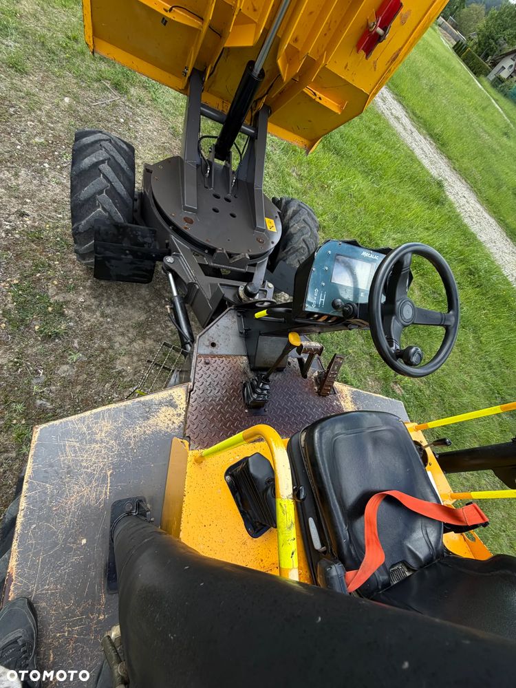 Terex Mecalac TA6s Wozidło Budowlane rolnicze wózek z Obrotową Kolebą. 6ton ładowność. 4x4. Silnik Perkins 80KM 4 cylindry. 1300 mtg. 2020 rok. Kamera z wielkim Ekranem! Jazda Rewers 3prędkości. Maszyna jak Nowa z Norweskiego Gospodarstwa! Ani deka luzów i wycieków! Hydrostatic. Pełny Oryginał. Hamulce brzytwa. Serwisy w DEKRA aktualne. Maszyna Woziła lekkie ładunki. Praktycznie zerowe zużycie. Wielka Okazja. Wszystko w pełnym Oryginale. Opony Oryginał. System fabryczny do oświetlenia! - 27