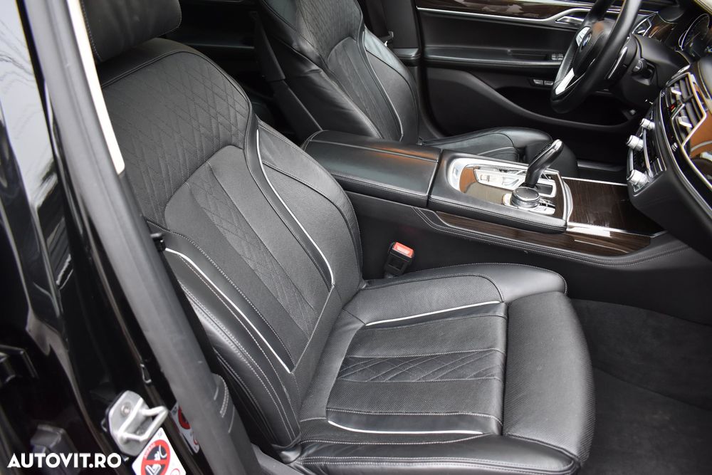 BMW Seria 7 730d xDrive - 23