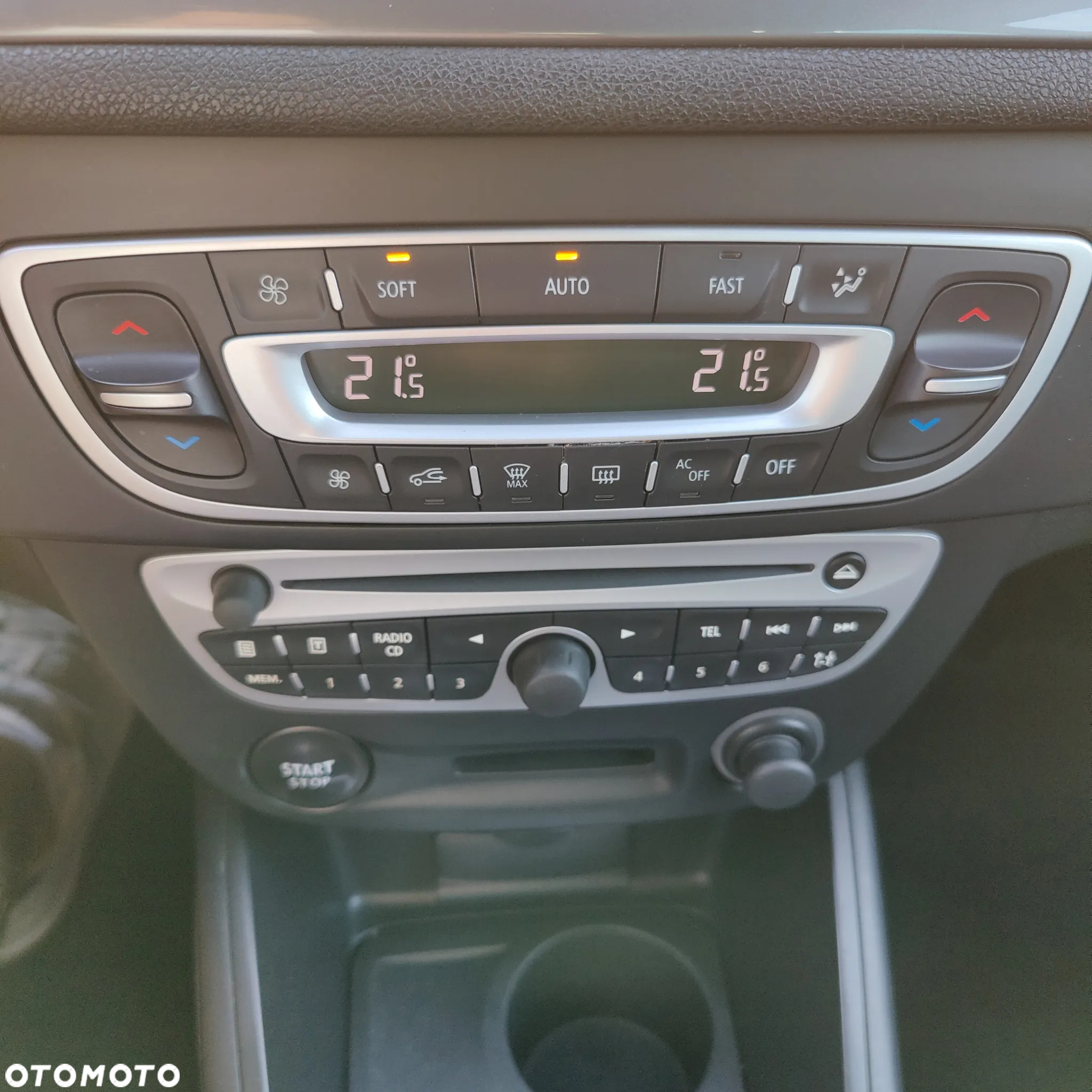 Renault Megane Grandtour TCe 180 GT - 15