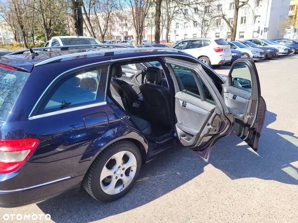 Mercedes-Benz Klasa C 220 CDI BlueEff 4-Matic Classic - 6