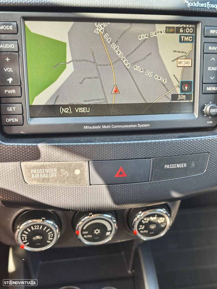 Mitsubishi Outlander 2.2 DI-D Instyle - 30