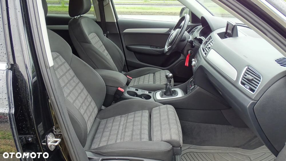 Audi Q3 2.0 TDI Design - 14