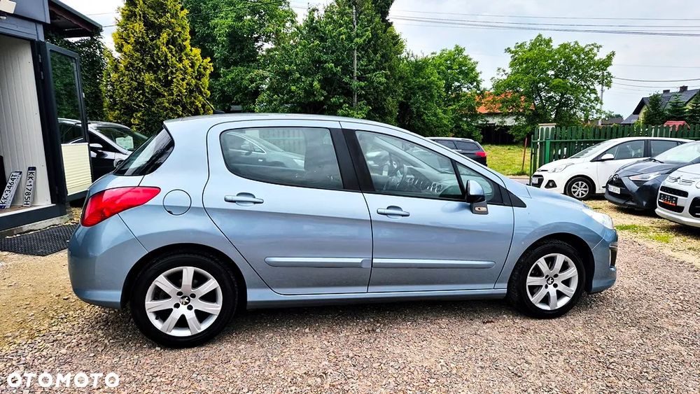 Peugeot 308 1.6 Premium - 9