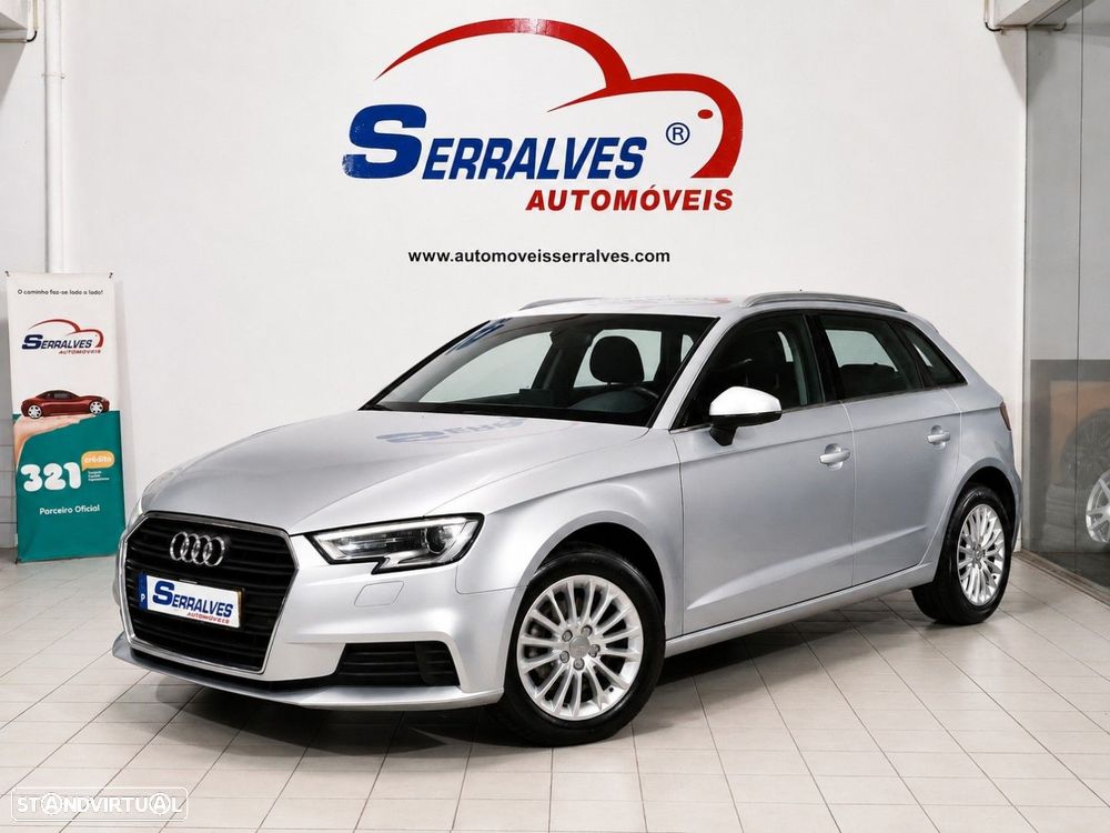 Audi A3 Sportback 1.6 TDI Design - 3