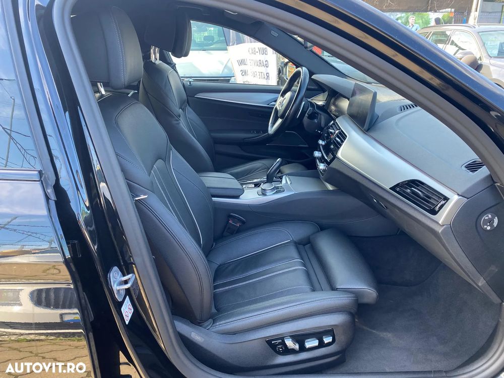 BMW Seria 5 540d xDrive AT MHEV - 18