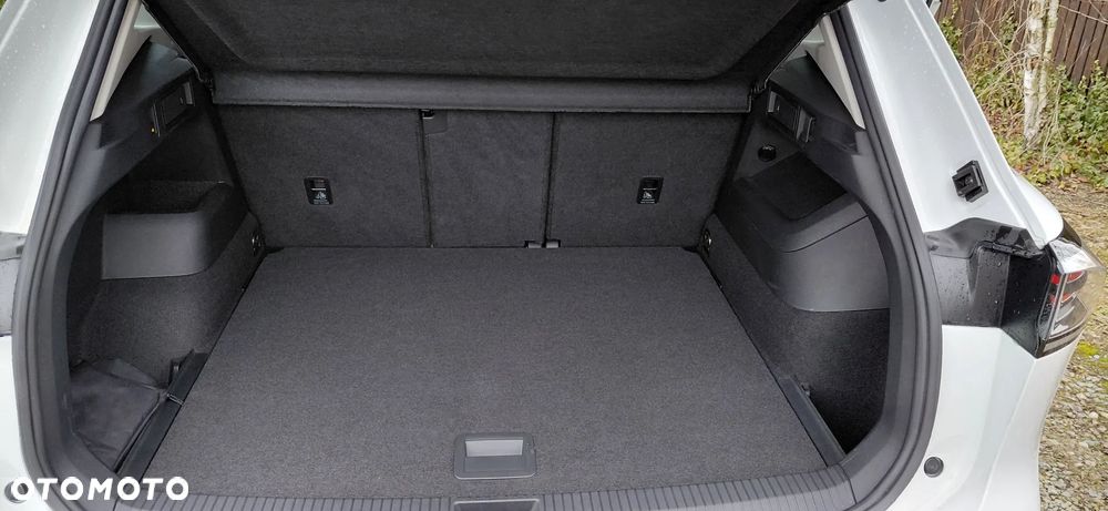 Volkswagen Tiguan - 12