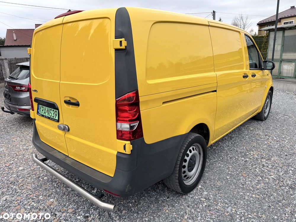 Mercedes-Benz eVito - 11