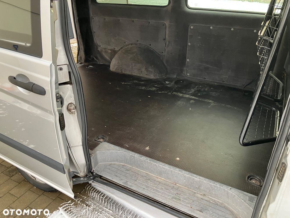 Mercedes-Benz Vito Univan 639.603 - 13