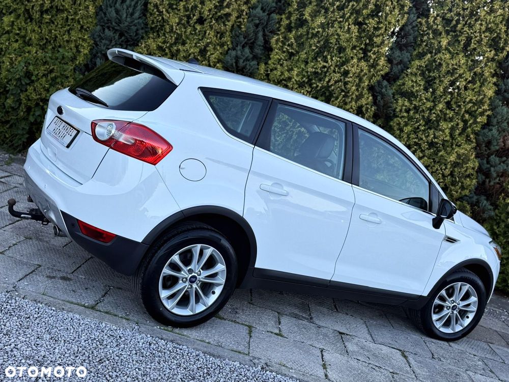 Ford Kuga - 12