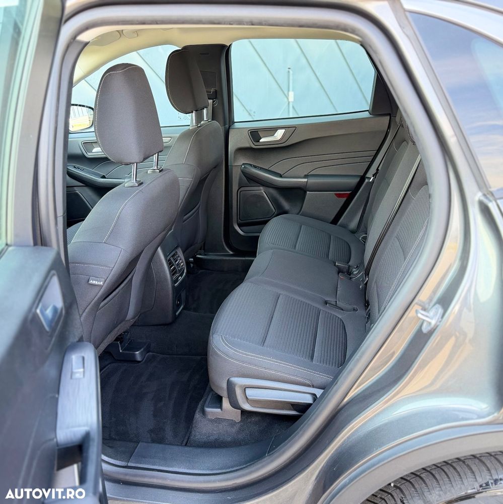 Ford Kuga 2.5 Duratec FHEV TITANIUM - 9