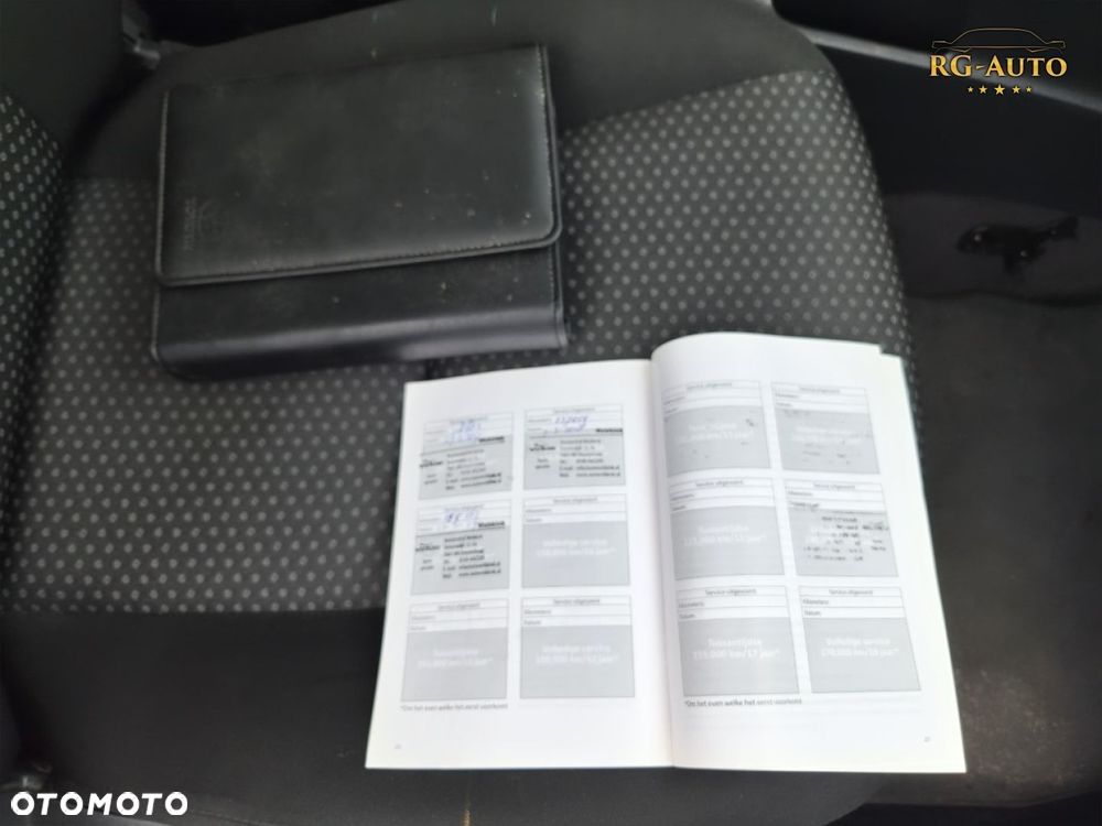 Toyota Verso - 16