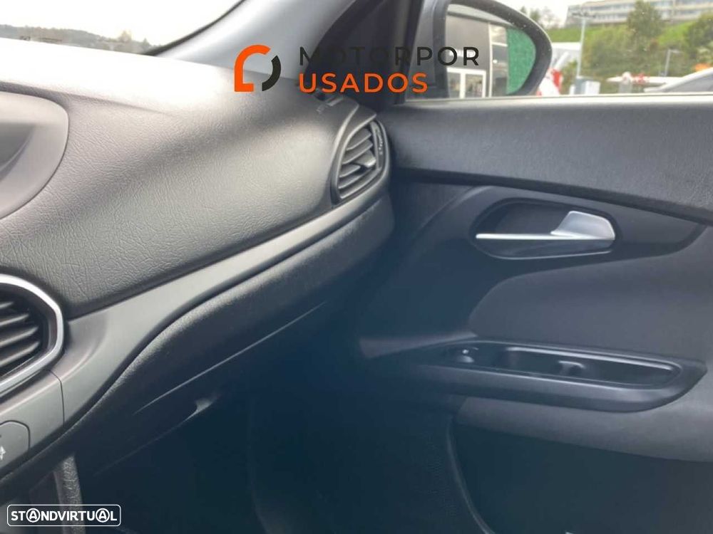 Fiat Tipo Station Wagon Cross 1.0 GSE T3 Cross - 16